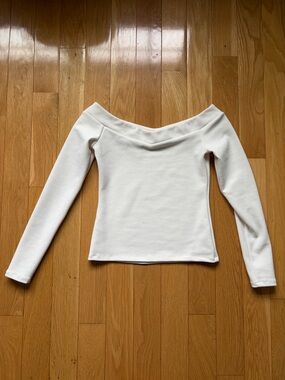H&M White Off Shoulder Top